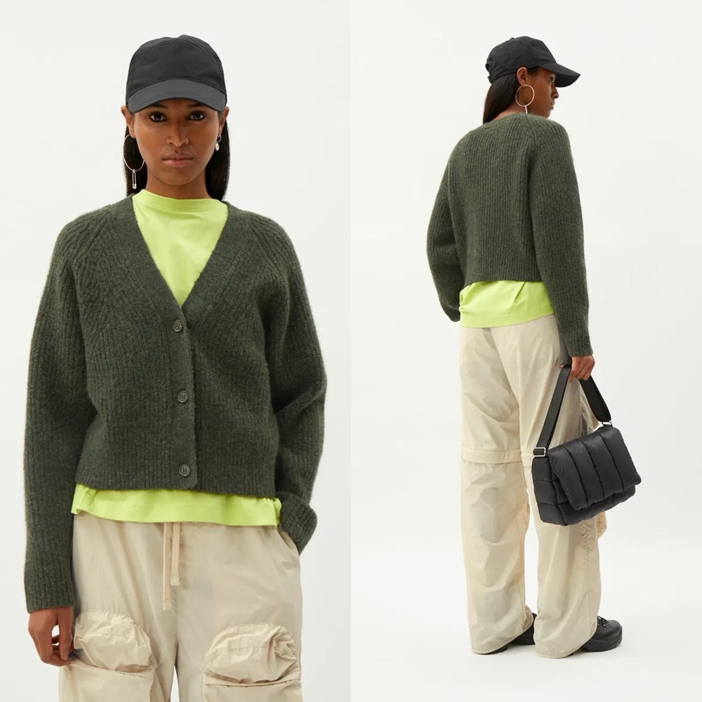 Weekday Sway Ribbed Boxy Wool Cardigan Olive Green Medium